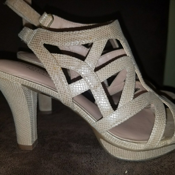 *SOLD*Shoes - Picture 2 of 2